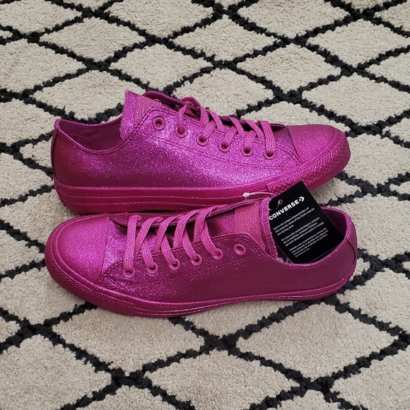 chuck taylor all star glitter ox